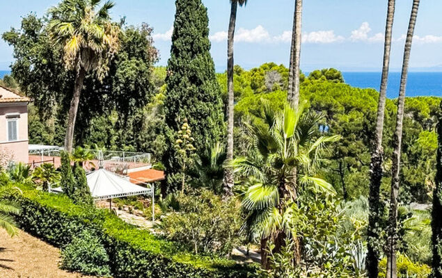 Capo d'Arco - Photo 2