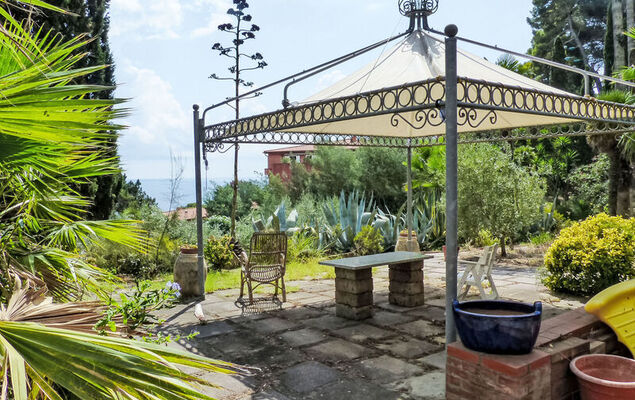 Capo d'Arco - Photo 3